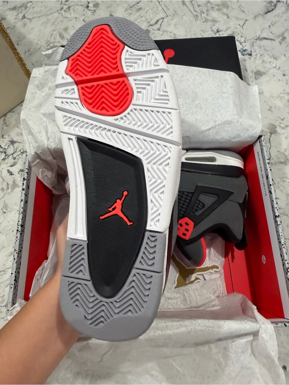 Jordan 4 Retro -Infrared 23 - Picture 3 of 3
